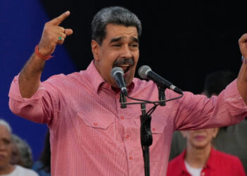 Maduro convoca a una “vigilia permanente” frente a ejercicios militares de EU en Trinidad y Tobago