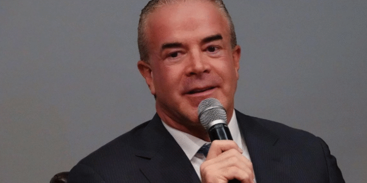 Emiten nueva orden de aprehensión contra Raúl Rocha Cantú por delincuencia organizada