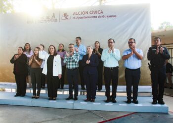 Realiza Ayuntamiento de Guaymas lunes cívico en CAM 8, 45 y 54.