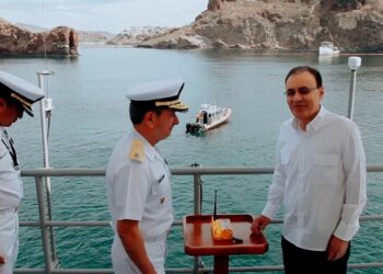 Gobernador Durazo detona turismo sustentable; primer Arrecife Artificial Sonorense registra avance superior al 70%