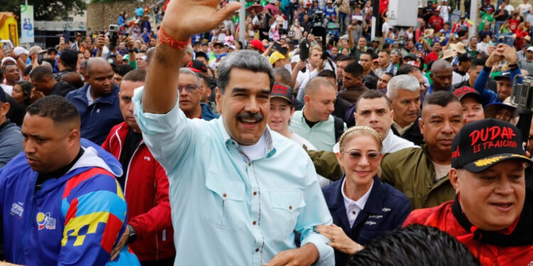 Denuncia Venezuela robo descarado de buque, acto de piratería internacional
