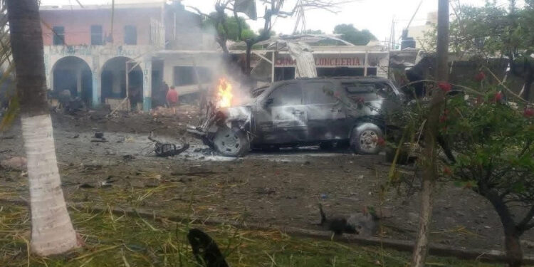 Califica FGR de «acto terrorista» el ataque con coche bomba en Michoacán