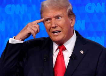 Trump amaga a México con aranceles de 5% si no le entrega agua