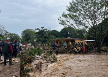 Lluvias en Veracruz dejan un muerto, inundaciones y comunidades aisladas