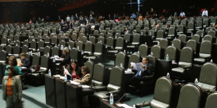Va Cámara por gasto de 97 millones para acotar ausentismo de sus diputados