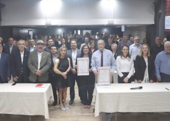 Entrega SEC Constancias de Situación Profesional y de Registro de Instituciones Educativas