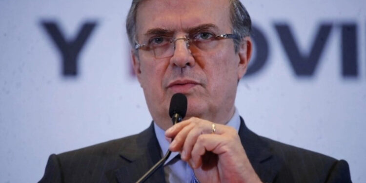 Tarifas a países con los que no hay TLC, para proteger 300 mil empleos: Ebrard