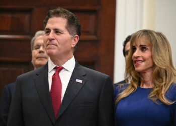 Michael y Susan Dell donan 6 mil 250 mdd para dar cuentas de inversión a niños
