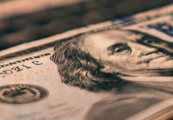 Este es el precio del dólar HOY viernes 12 de diciembre de 2025