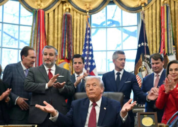 Baraja Trump posibilidad de dejar expirar el T-MEC o elaborar otro acuerdo