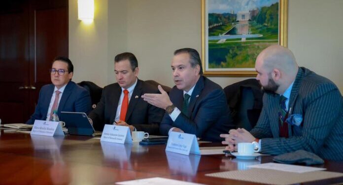 Participa Toño Astiazarán en The Heritage Foundation para fortalecer proyección y desarrollo de Hermosillo