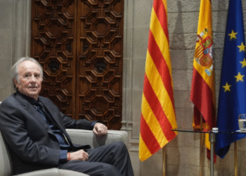 Recibe Joan Manuel Serrat la Medalla de Oro de la Generalitat de Cataluña