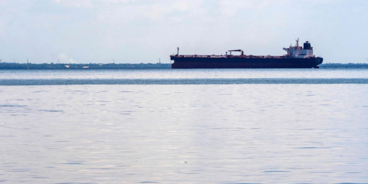 Intercepta EU otro petrolero frente a costas venezolanas