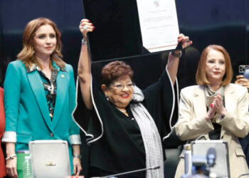 Inicia era en FGR con Ernestina Godoy: ni persecución política ni impunidad, ofrece