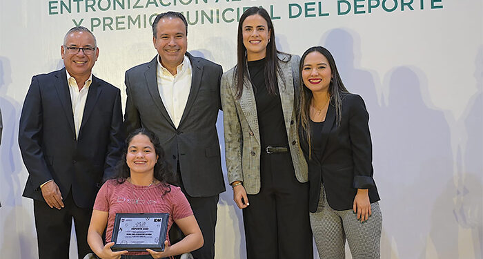 Entrega Toño Astiazarán Premio Municipal del Deporte