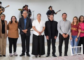 FESTEJA AYUNTAMIENTO A RECOLECTORES DE BASURA, PERSONAL DE SERVICIOS GENERALES Y AUXILIARES DE INTENDENCIA EN SU DÍA