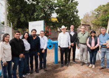 Secretaría de Bienestar entrega infraestructura sanitaria en Basconcobe