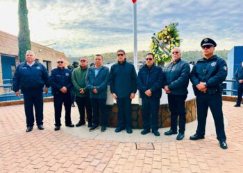 Rinde Gobierno de Nogales homenaje a policías caídos en cumplimiento del deber