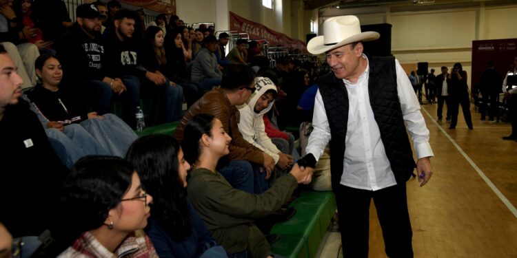 Anuncia Gobernador Durazo convocatoria de becas Sonora de Oportunidades; van más de 600 mil estudiantes becados