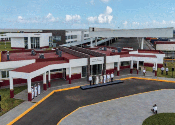 Gobierno va por recaudar 500 mil mdp más en combate a corrupción de factureras y aduanas en 2026