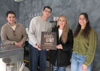 Entregan placa en cafeterías ganadoras del Primer Festival del Café