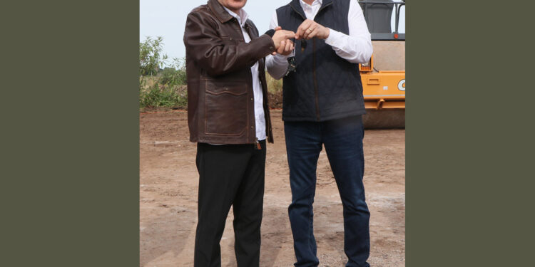 ENTREGA GOBERNADOR DURAZO MAQUINARIA PARA OBRAS E INFRAESTRUCTURA PÚBLICA EN NAVOJOA