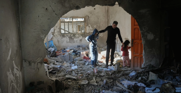 Persisten ataques de Israel en Gaza; 12 muertos y 18 heridos