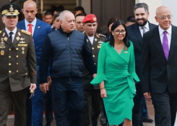Delcy Rodríguez juramenta en Parlamento