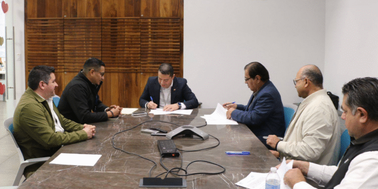 Fortalece Gobierno de Sonora programa de modalidad dual y proyectos estratégicos con el sector productivo: UTS