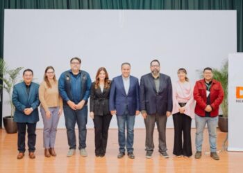 Reafirman Toño Astiazarán y Patty Ruibal compromiso con la protección integral de la niñez