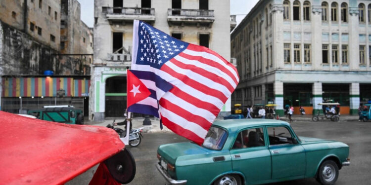 Inadmisibles, medidas unilaterales de EU para «asfixiar» a Cuba: Rusia