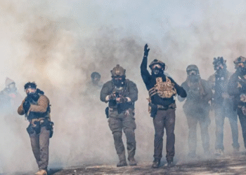 Tensión al límite en Mineápolis: asesina ICE a estadunidense