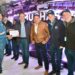 Celebra Toño Astiazarán a personal de recolección de basura con chocolatiza