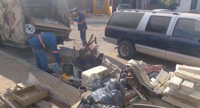 Retira Gobierno de Hermosillo 32 toneladas de cacharros al Norte de la ciudad