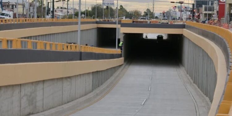 Convoca Toño Astiazarán a artistas locales a pintar mural en el paso a desnivel Colosio y Solidaridad