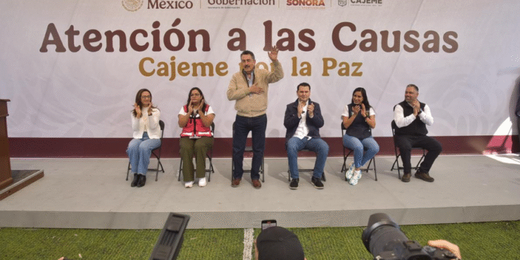TOMA PROTESTA JAVIER LAMARQUE A COMITÉS DE PAZ EN COLONIAS DEL SUR DE CAJEME