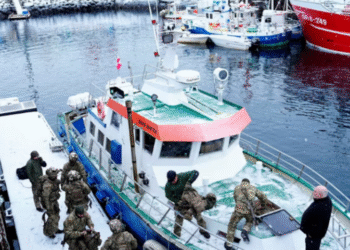 Escala tensión por Groenlandia: Europa arma frente contra aranceles de Trump