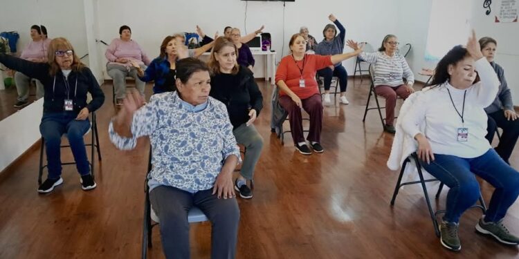 ACTIVIDAD Y BIENESTAR FORTALECEN A LOS ADULTOS MAYORES EN AGUA PRIETA