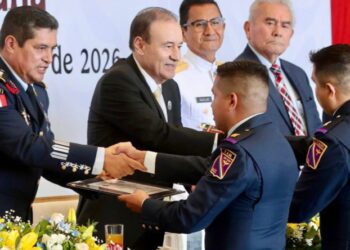 Encabeza Gobernador Durazo conmemoración del 111 aniversario de la Fuerza Aérea Mexicana