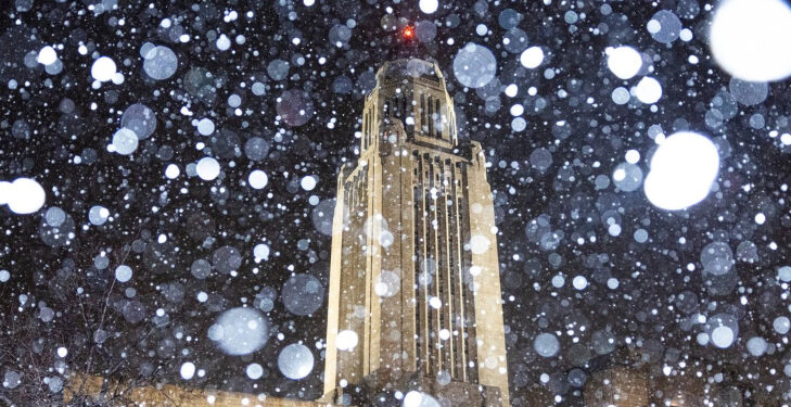 Tormenta de nieve azota el sureste de EU mientras se extiende la ola de frío