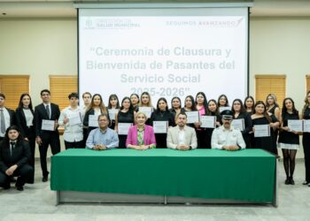 Gobierno de Cajeme reconoce pasantes de Salud por su Servicio Social