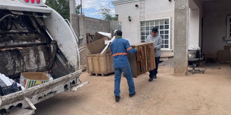 Acopia Ayuntamiento de Hermosillo 18 toneladas de descacharre en la Solidaridad