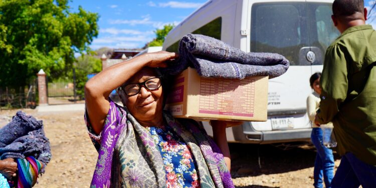Gobierno de Sonora fortalece el bienestar de la comunidad Guarijío – Makurawe con entrega de apoyos sociales en Mesa Colorada