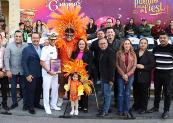 Finaliza desfile de carros alegóricos y comparsas del Carnaval Guaymas 2026 «El pueblo está de fiesta»