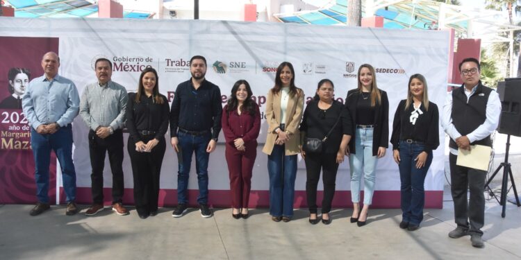 FOMENTAN EL EMPLEO FORMAL CON MÁS DE 400 VACANTES EN FERIA NAVOJOA 2026