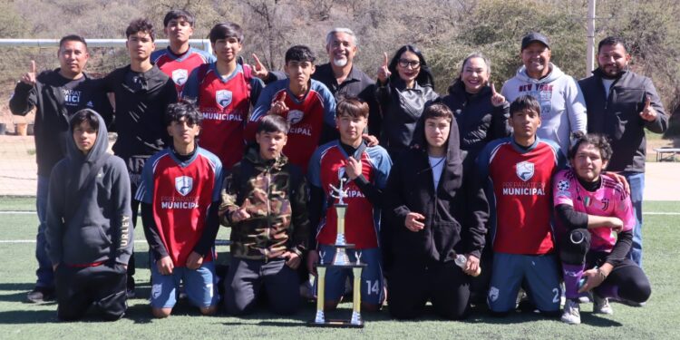Fortalece Copa Lobos convivencia y deporte entre preparatorias de Nogales