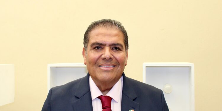 Logra Gobierno Municipal orden comercial en San Valentín
