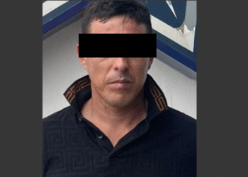 Frustra Policía Estatal extorsión durante la detención de un hombre con llaves robadas y narcótico