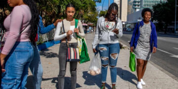 El bloqueo energético perjudica a casi 33 mil cubanas embarazadas