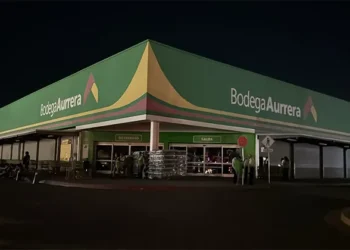 Evacuan tienda tras daño a transformador al norte de Hermosillo